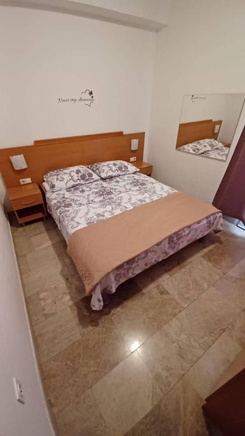 Apartments Senka 오레비츠 외부 사진